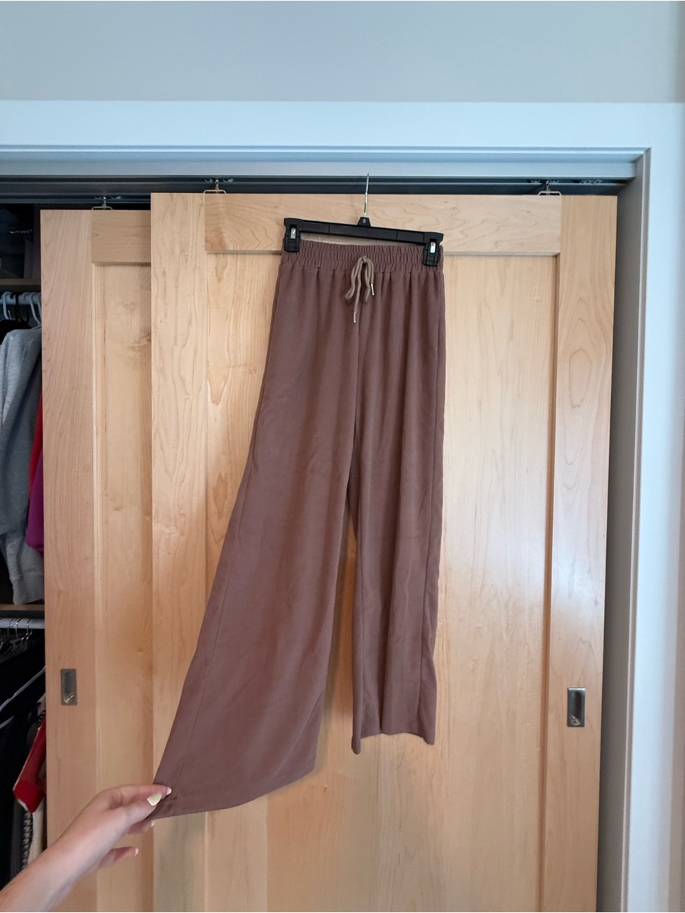 Wide Leg Pants in Brown